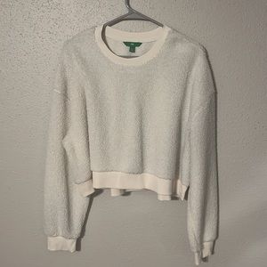 Sherpa crewneck (cropped)
